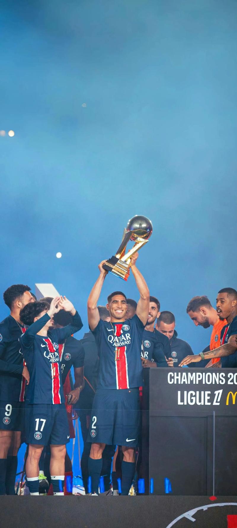 利物浦萨拉赫末节进球锁定胜利（萨拉赫终场前破门助利物浦锁定胜局）