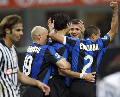 Swingers将于2026年把疯狂高尔夫与嘉年华乐趣带到波士顿（2026年，Swingers将在波士顿带来疯狂高尔夫与嘉年华体验）